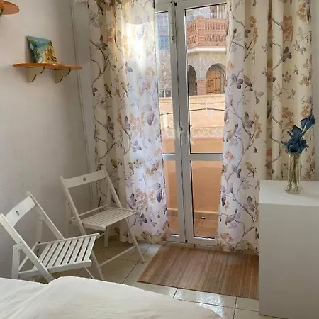 Pansiyon Cozy In Terraced House *