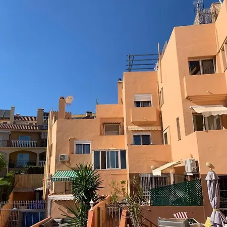 Rum i privatbostad Cozy In Terraced House Fuengirola